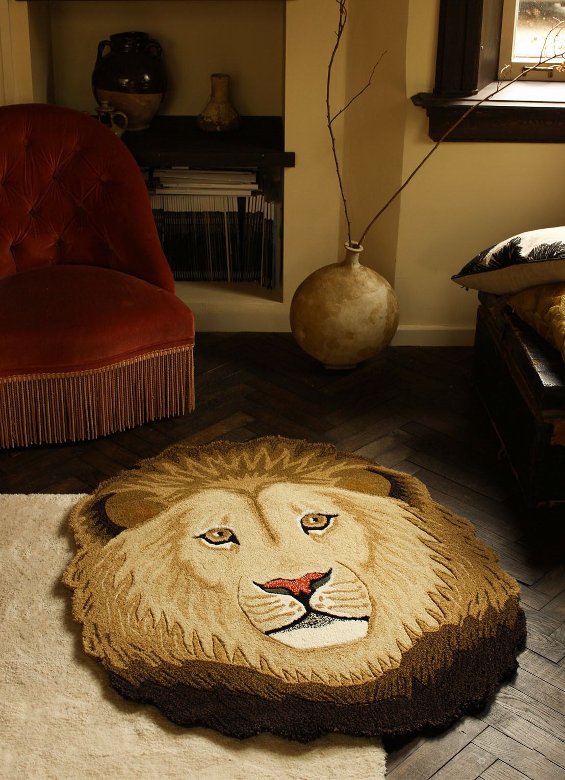 Doing Goods Ari Lion Head vloerkleed 95 x 113 cm - detail 4 lichtbruin