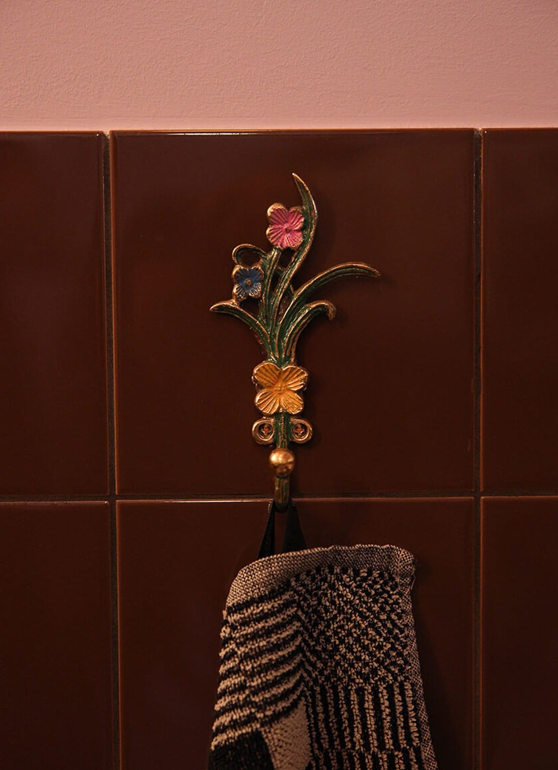 Doing Goods Ivy wandhaak 13 cm - voorkant 3 goud
