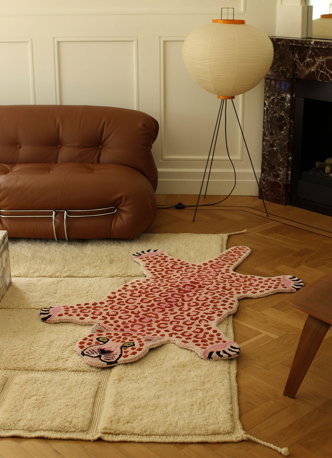 Doing Goods Loony Leopard vloerkleed large 90 x 150 cm - voorkant 3 roze