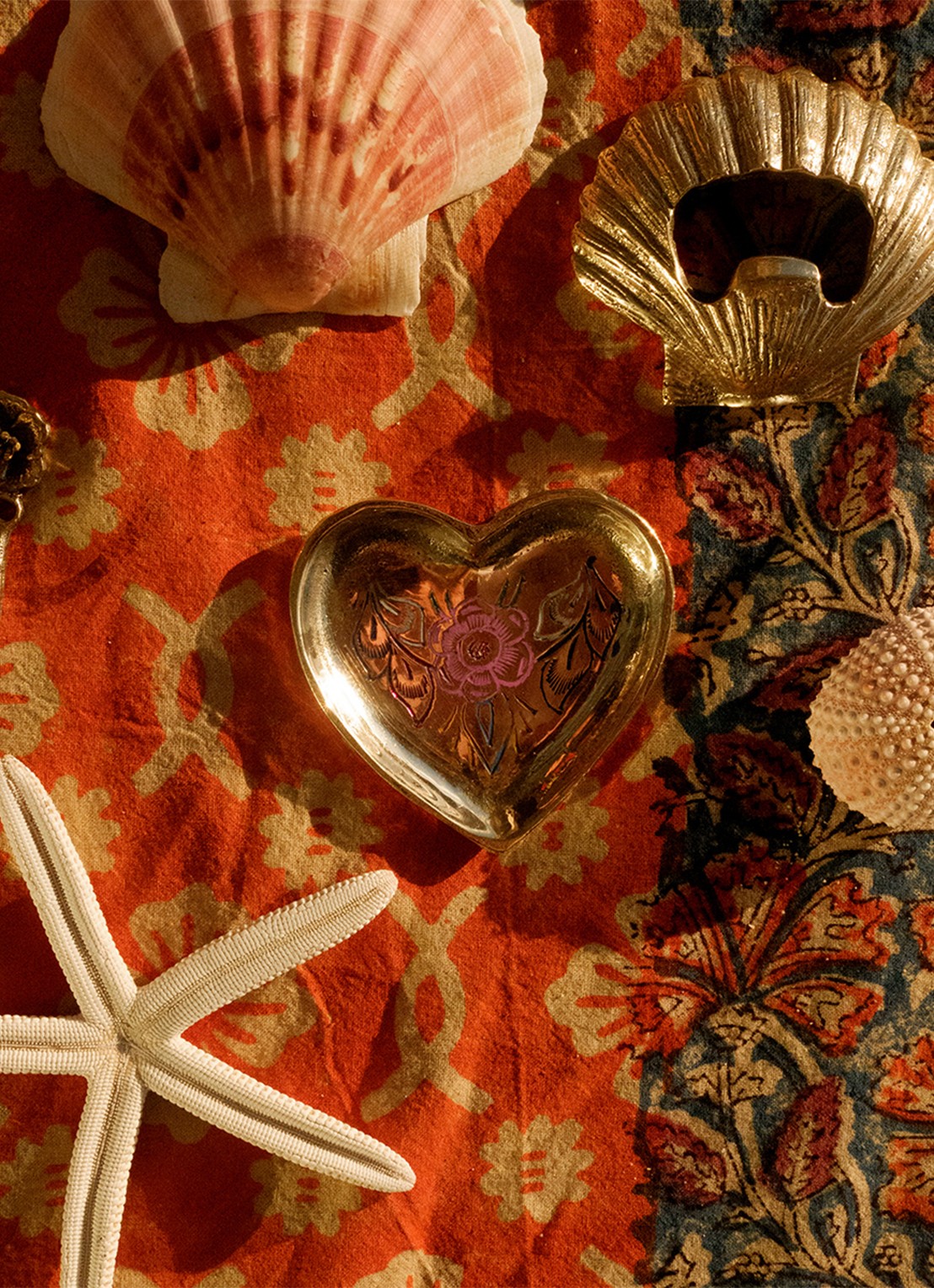 Doing Goods Miracle mila heart schaaltje - detail 5 goud