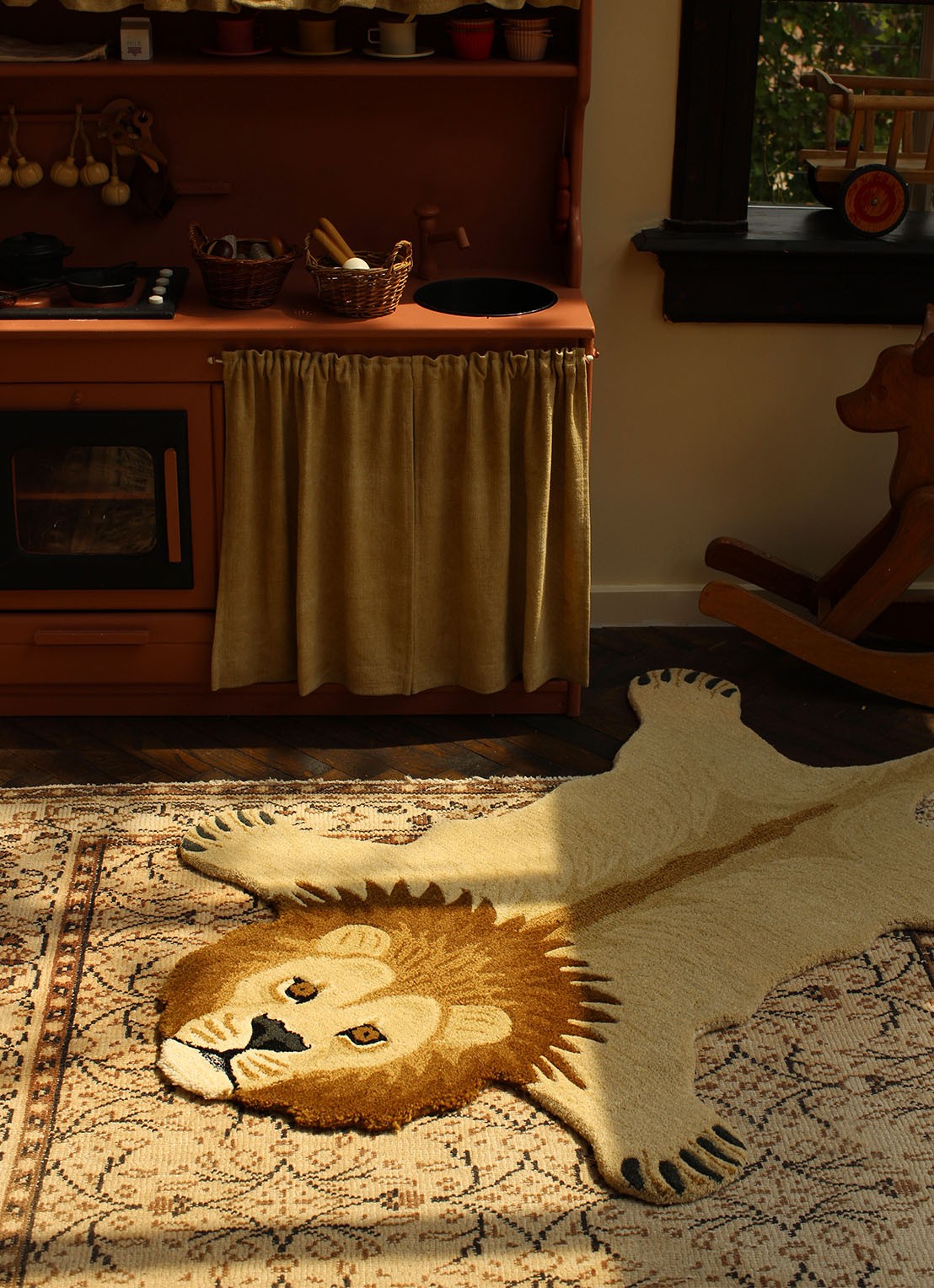 Doing Goods Moody Lion L vloerkleed 150 x 98 cm - detail beige