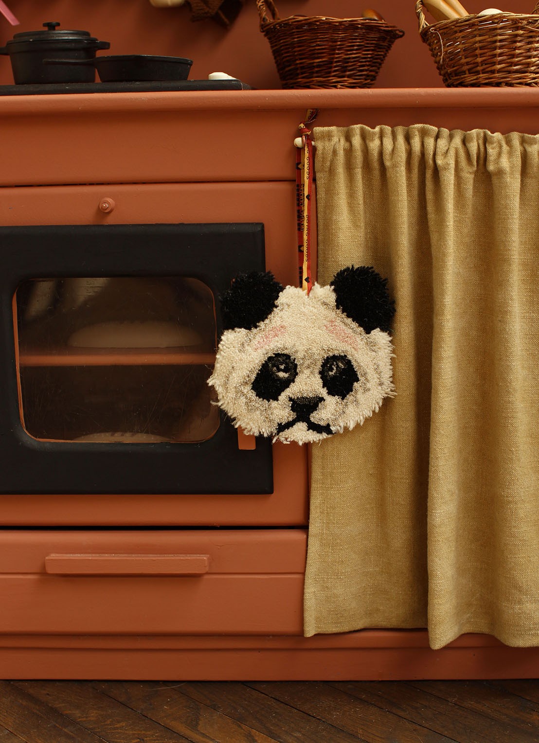 Doing Goods Plumpy Panda Dierenkop hanger - voorkant 2 zwart