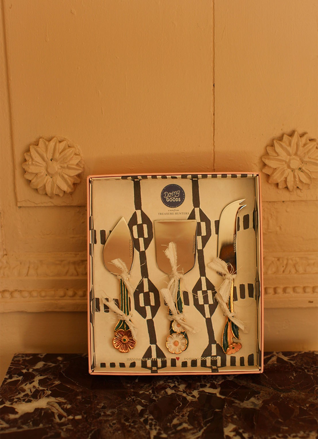 Doing Goods Posy kaasmes set van 3 in giftbox - voorkant 2 brons