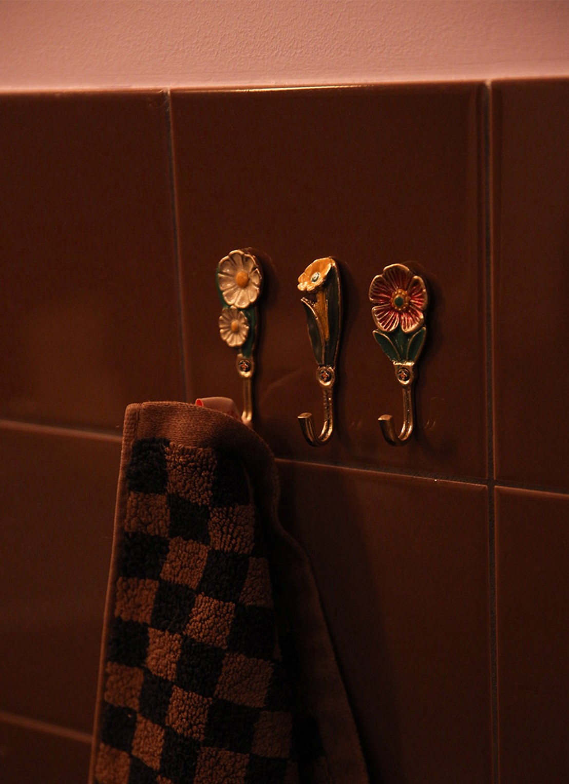 Doing Goods Posy wandhaak 7 cm set van 3 - voorkant 2 goud