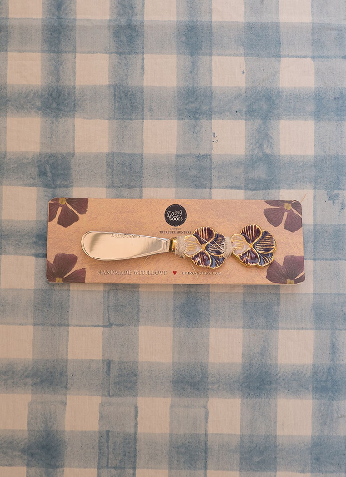 Doing Goods Valery Violet botermes - detail 3 goud