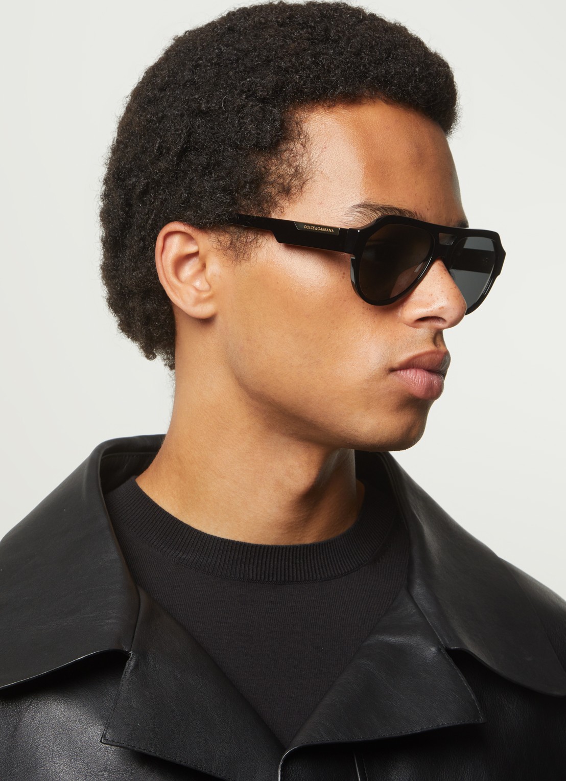 Dolce & Gabbana Aviator zonnebril DG4466 - voorkant 5 zwart