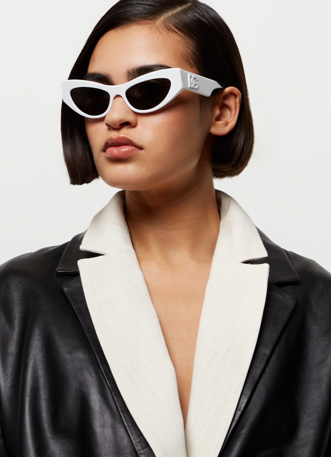 Dolce & Gabbana Cat Eye zonnebril DG4450 - voorkant 2 wit