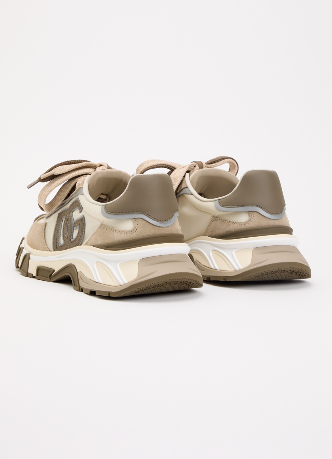 Dolce & Gabbana Country sneaker met details kalfssuède - achterkant 6 beige