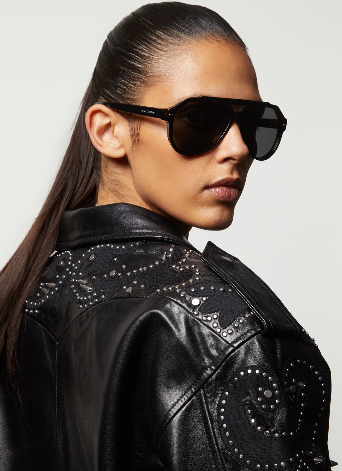 Dolce & Gabbana Piloten zonnebril DG4452 - voorkant 2 zwart