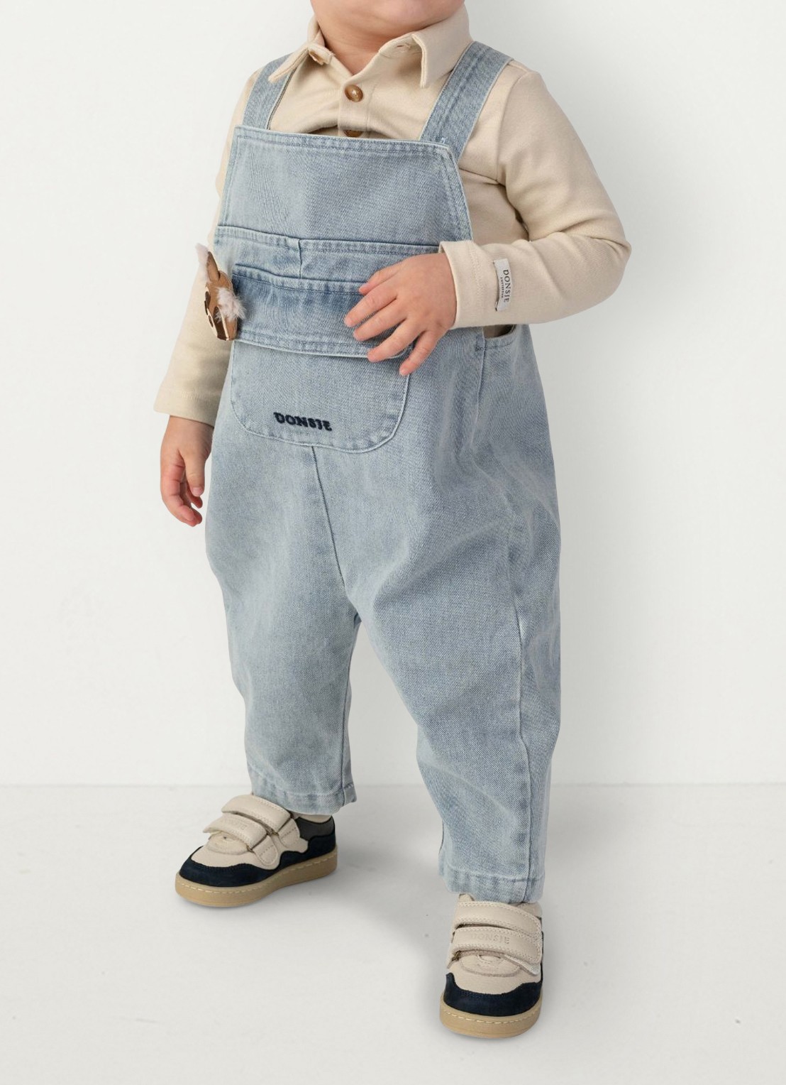 Donsje Amsterdam Caspar jumpsuit met logo - voorkant 3 lichtblauw