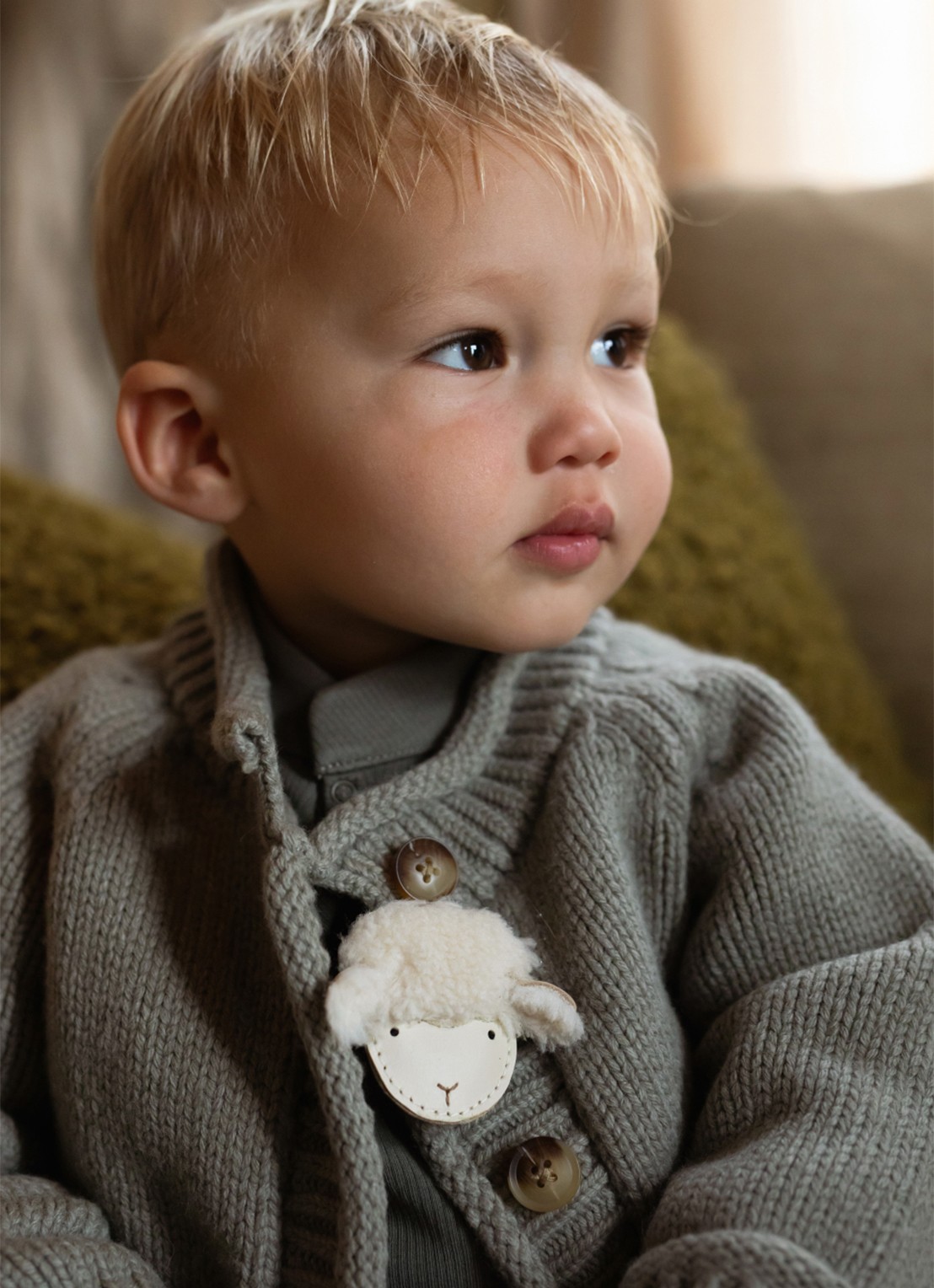 Donsje Amsterdam Josy Exclusive Hairclip | Lammy - voorkant 4 beige