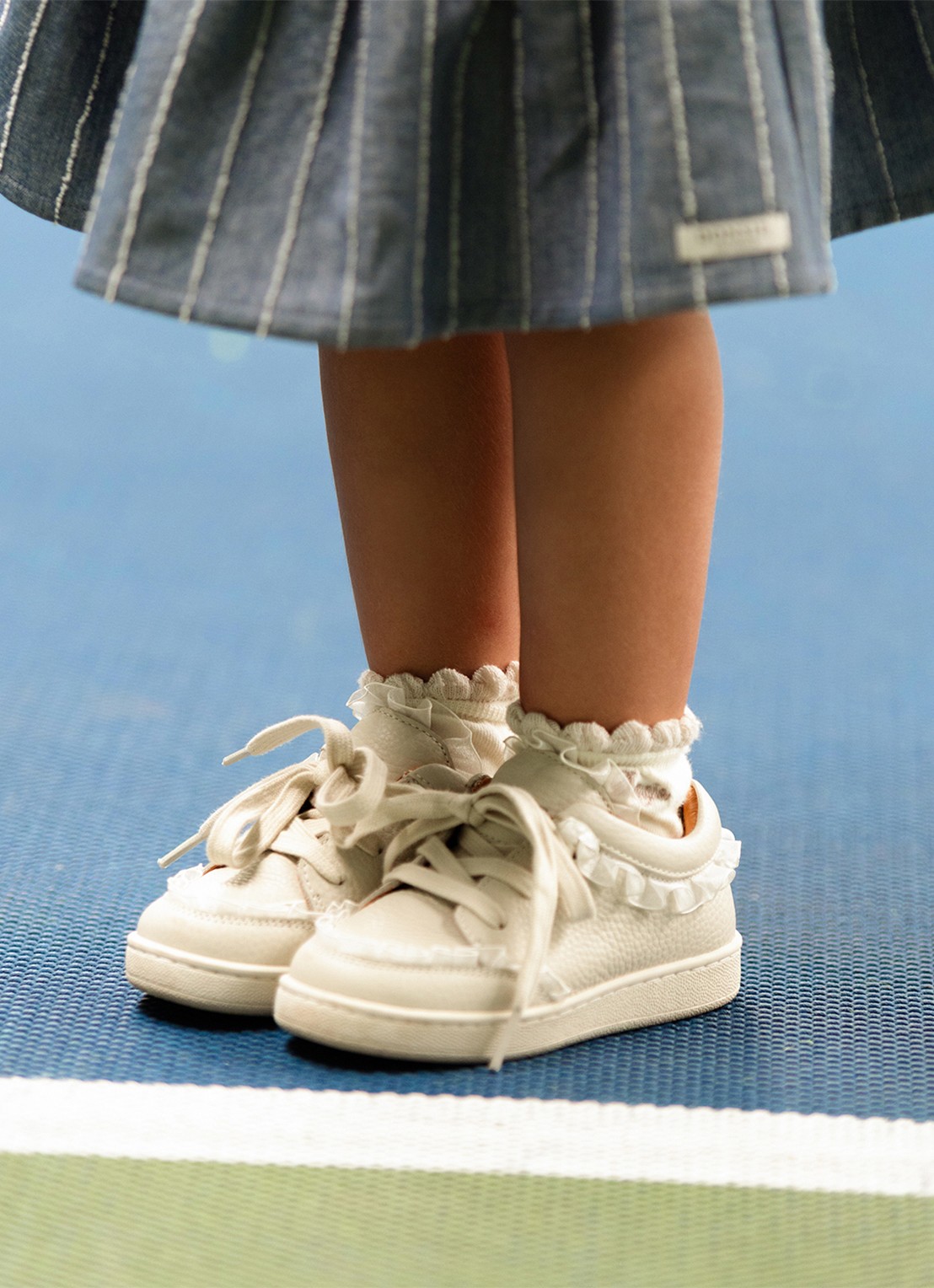 Donsje Amsterdam Lisel sneakers - voorkant 3 gebroken wit