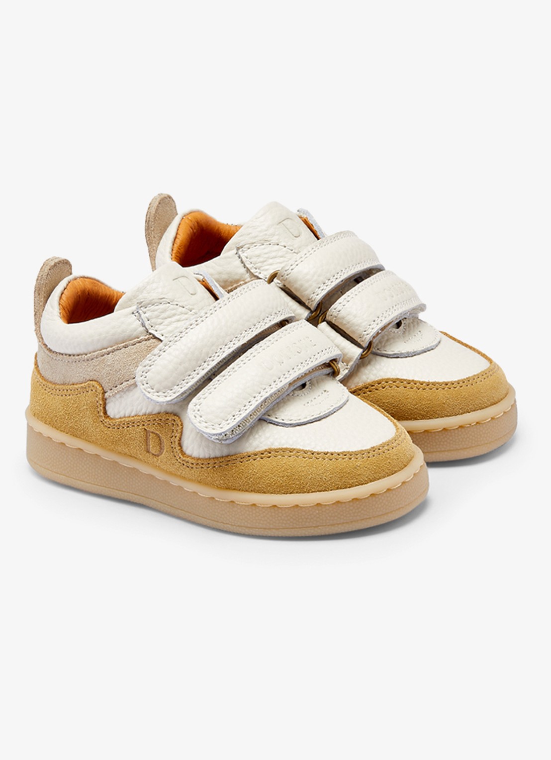Donsje Amsterdam Sneaker van leer - voorkant khaki