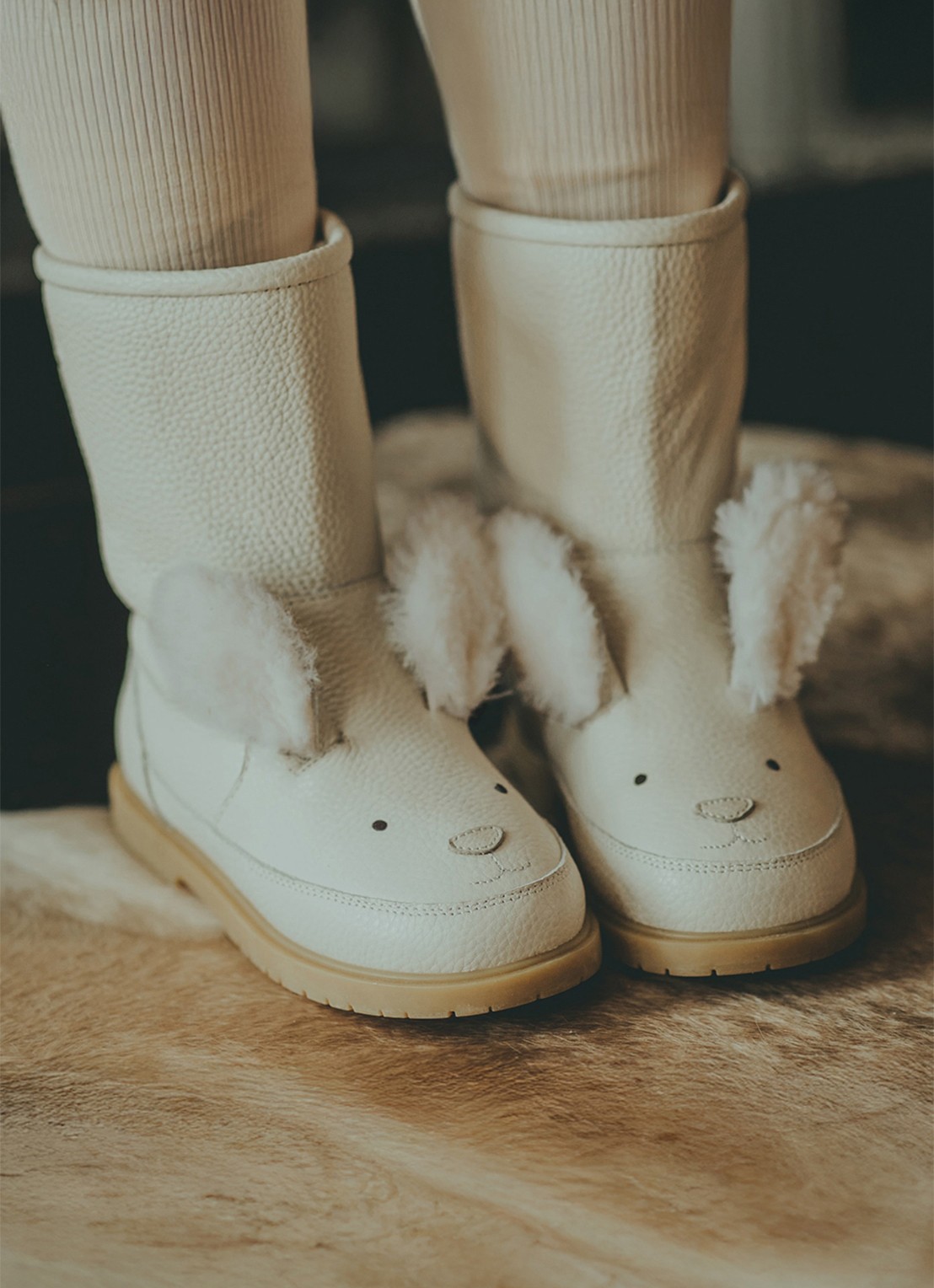 Donsje Amsterdam Wadudu Exclusive Boots | Rabbit - voorkant 8 gebroken wit