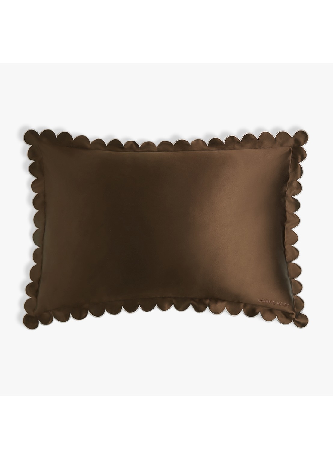 Dore & Rose Scallop Edge Pillowcase - kussensloop - voorkant chocolate au nuit no13