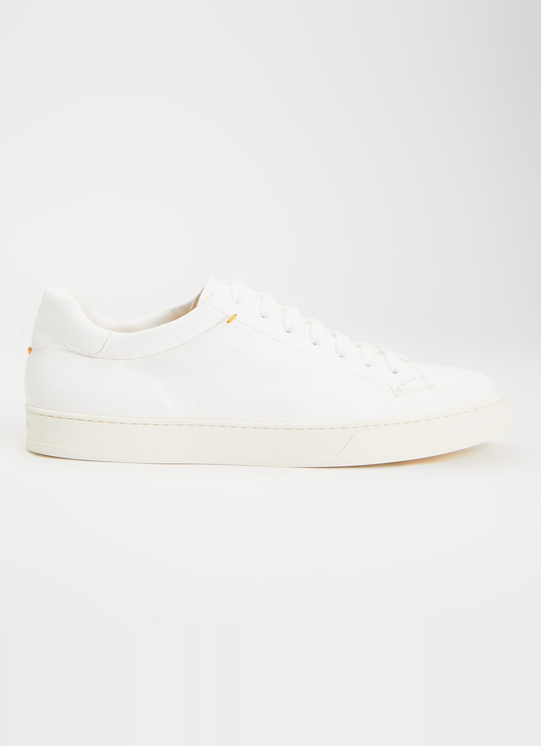 Doucal's Plonge sneaker van lamsleer - voorkant naturel
