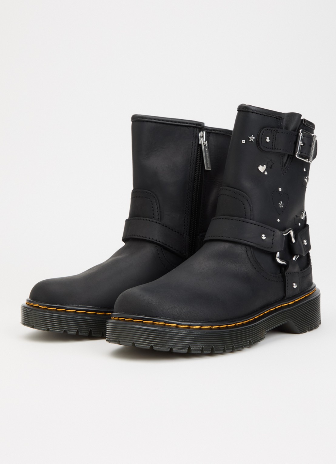 Dr. Martens Ganaya biker boot van leer met studs en doorgestikte details - voorkant 4 zwart