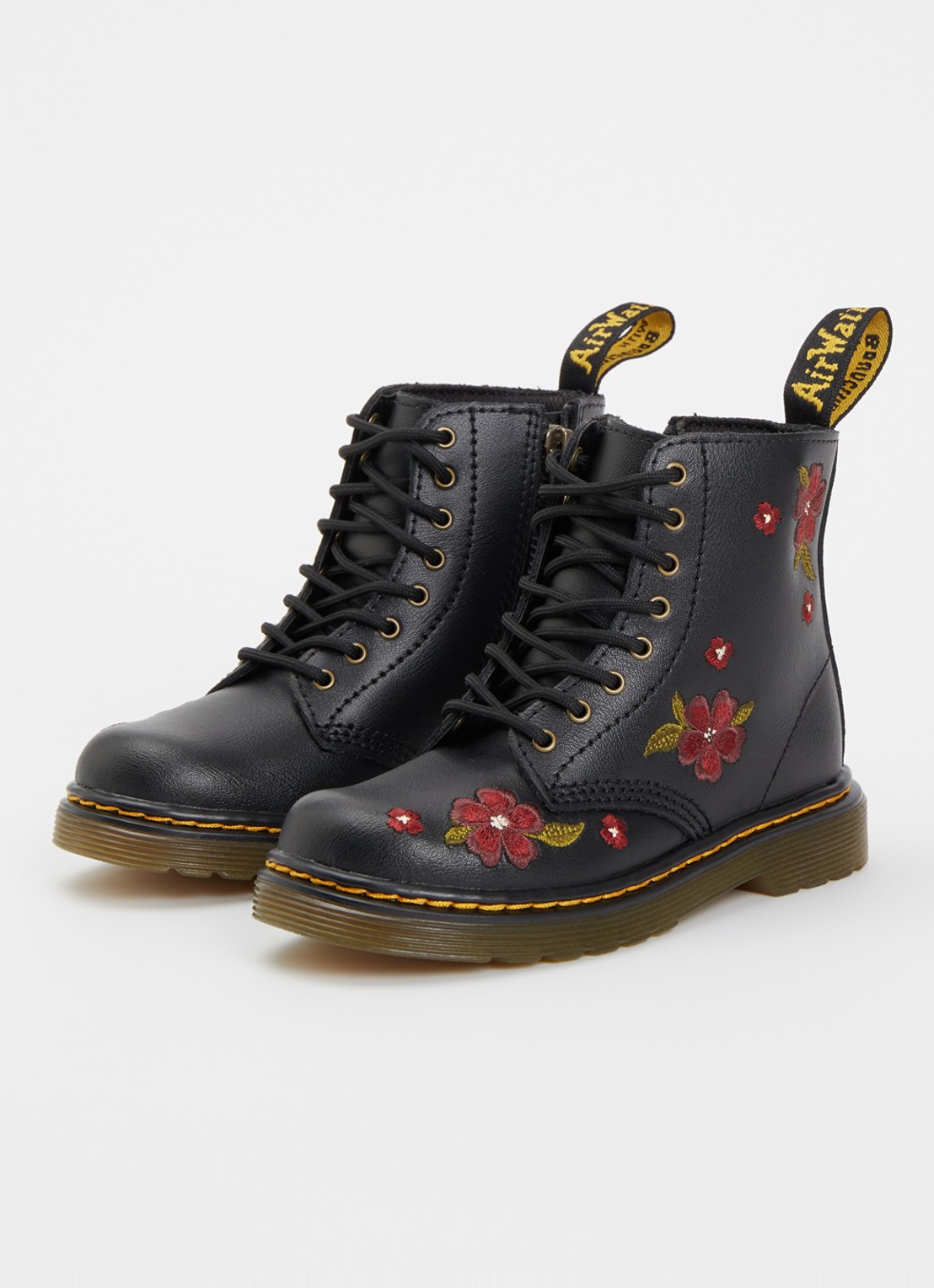 Dr. Martens Pascal veterboot van leer met borduring - detail zwart