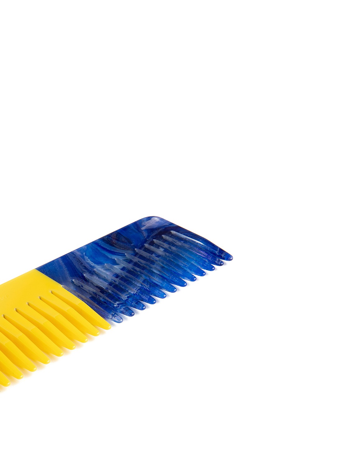 Dries Van Noten Comb Blue - haarkam - voorkant 2 blue