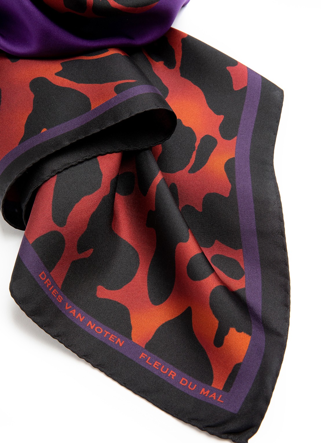Dries Van Noten Foulard Fleur du Mal - zijden sjaal 75 x 75 cm - voorkant 3 fleur du mal