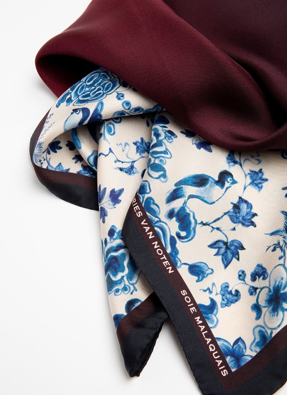 Dries Van Noten Foulard Soie Malaquais sjaal van zijde 75 x 75 cm - voorkant 2 soie malaquais