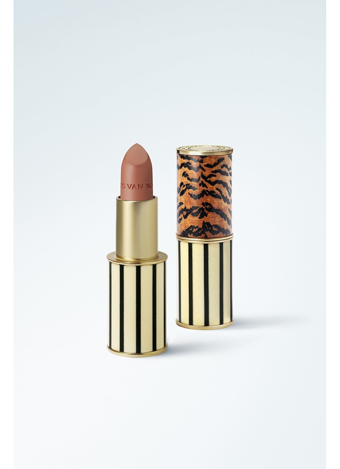 Dries Van Noten Lipstick Sheer - navulling - voorkant 5 4 peach punk