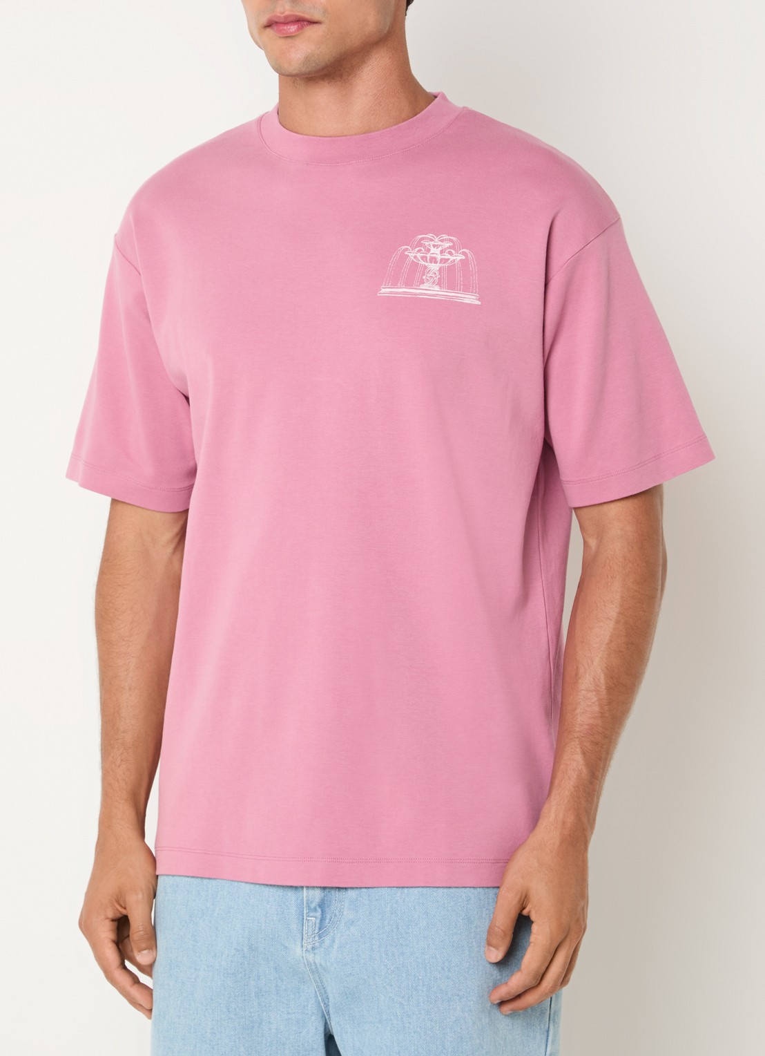 Drôle de Monsieur Fountain T-shirt met logo- en backprint - achterkant 3 donkerroze