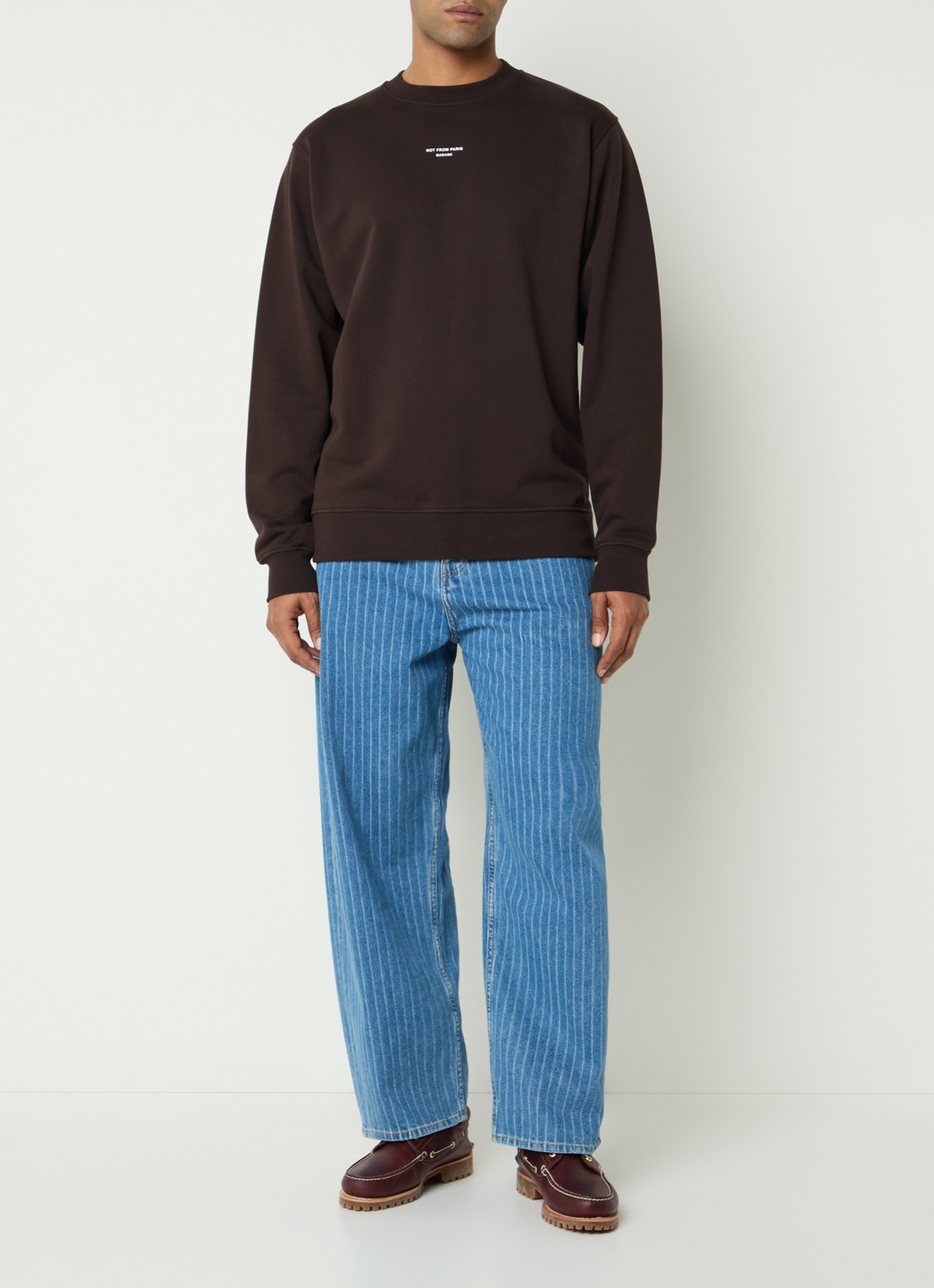 Drôle de Monsieur Sweater met print - voorkant 3 donkerbruin