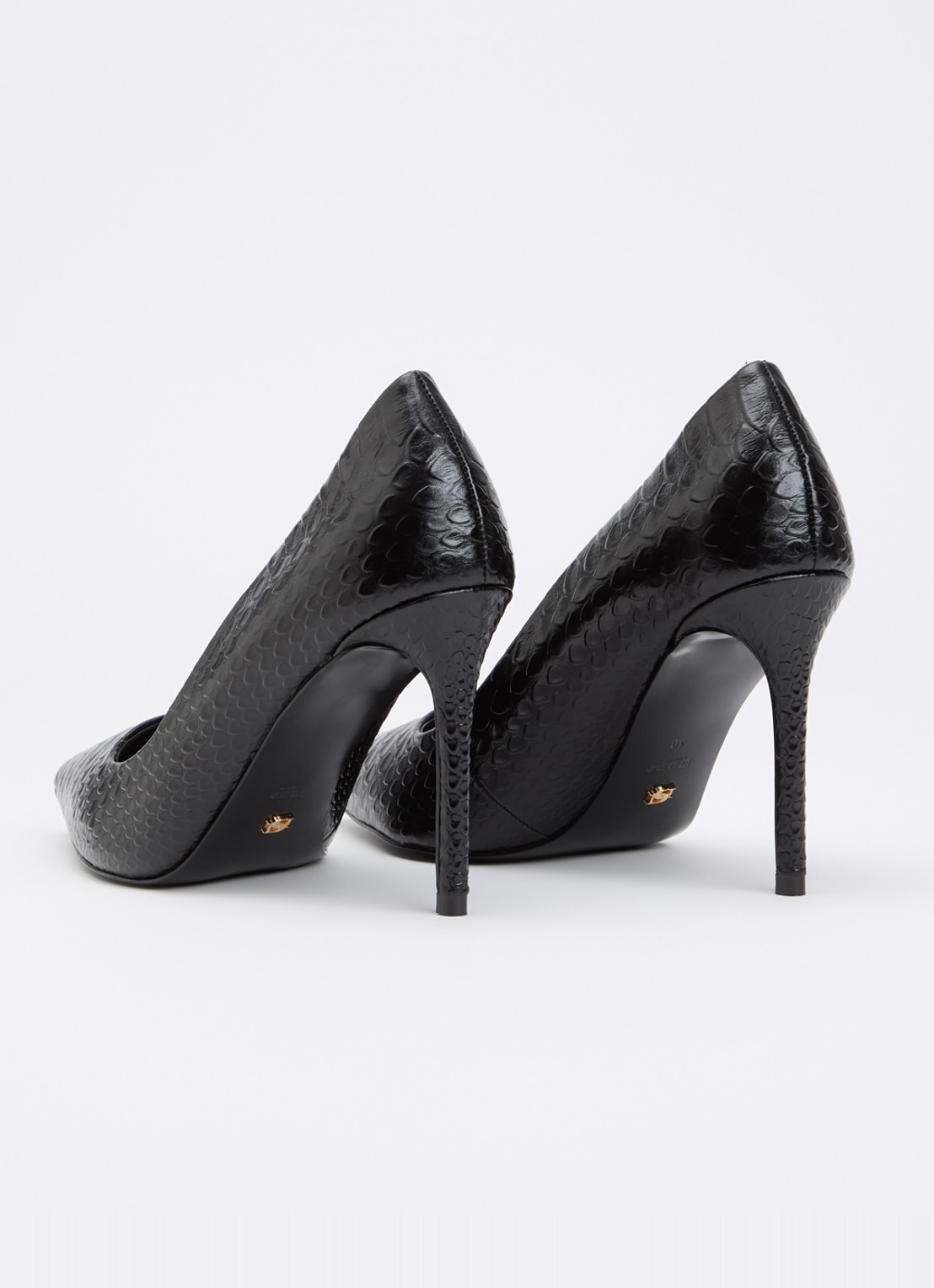 Dune London Assured pump van leer met crocostructuur - achterkant zwart
