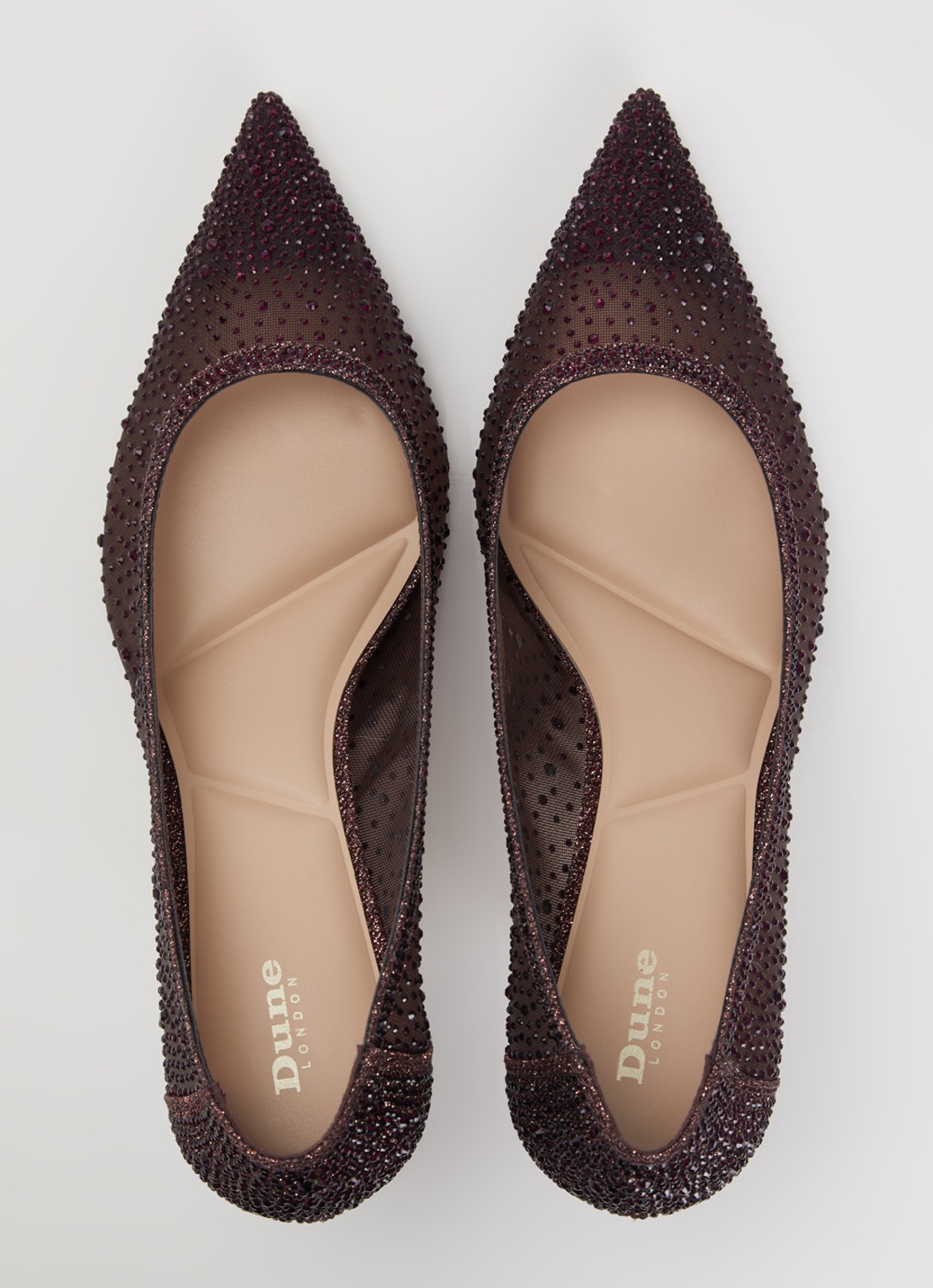 Dune London Brivelle pump van mesh met strass - detail 3 bordeauxrood
