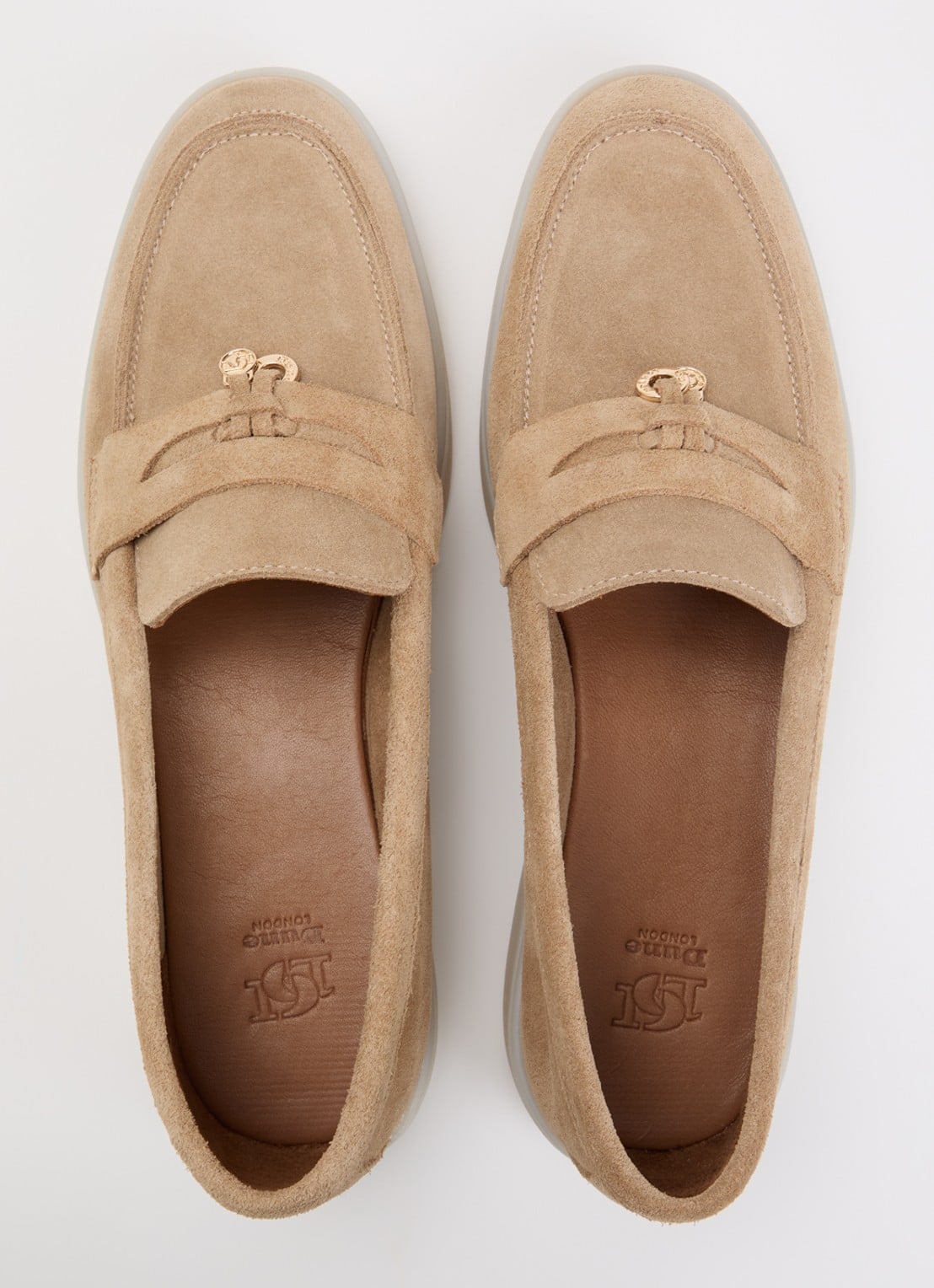Dune London Grinning loafer van suède - detail 2 zand