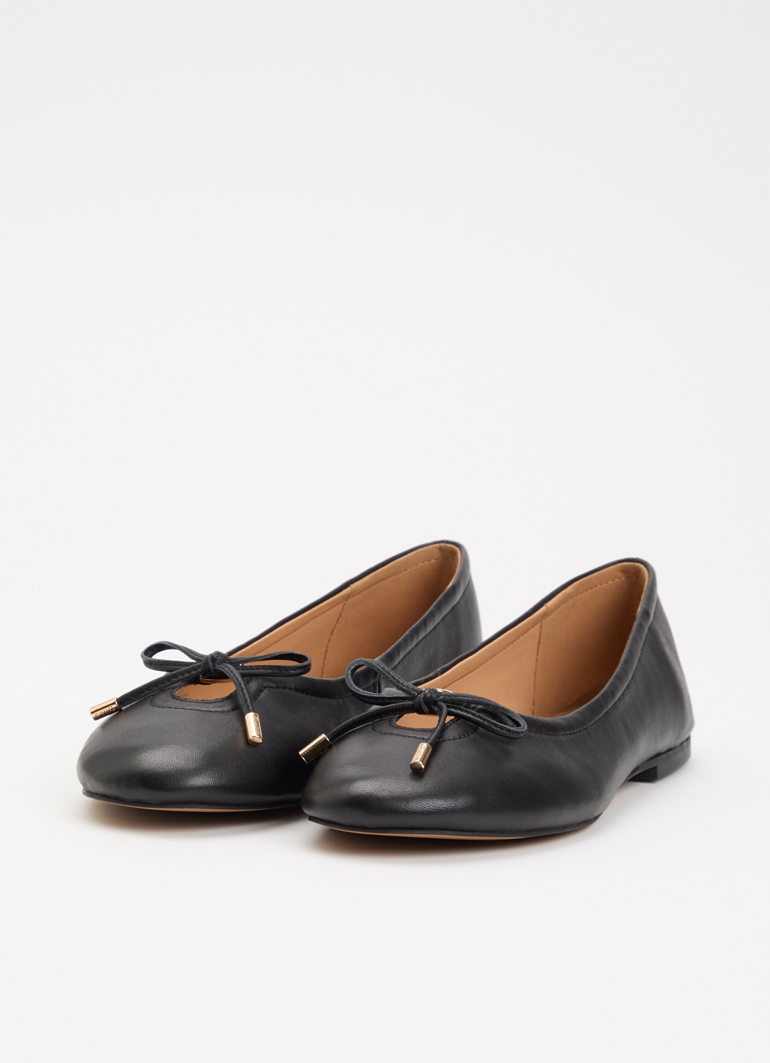 Dune London Hali ballerina van leer met strikdetail - detail 3 zwart