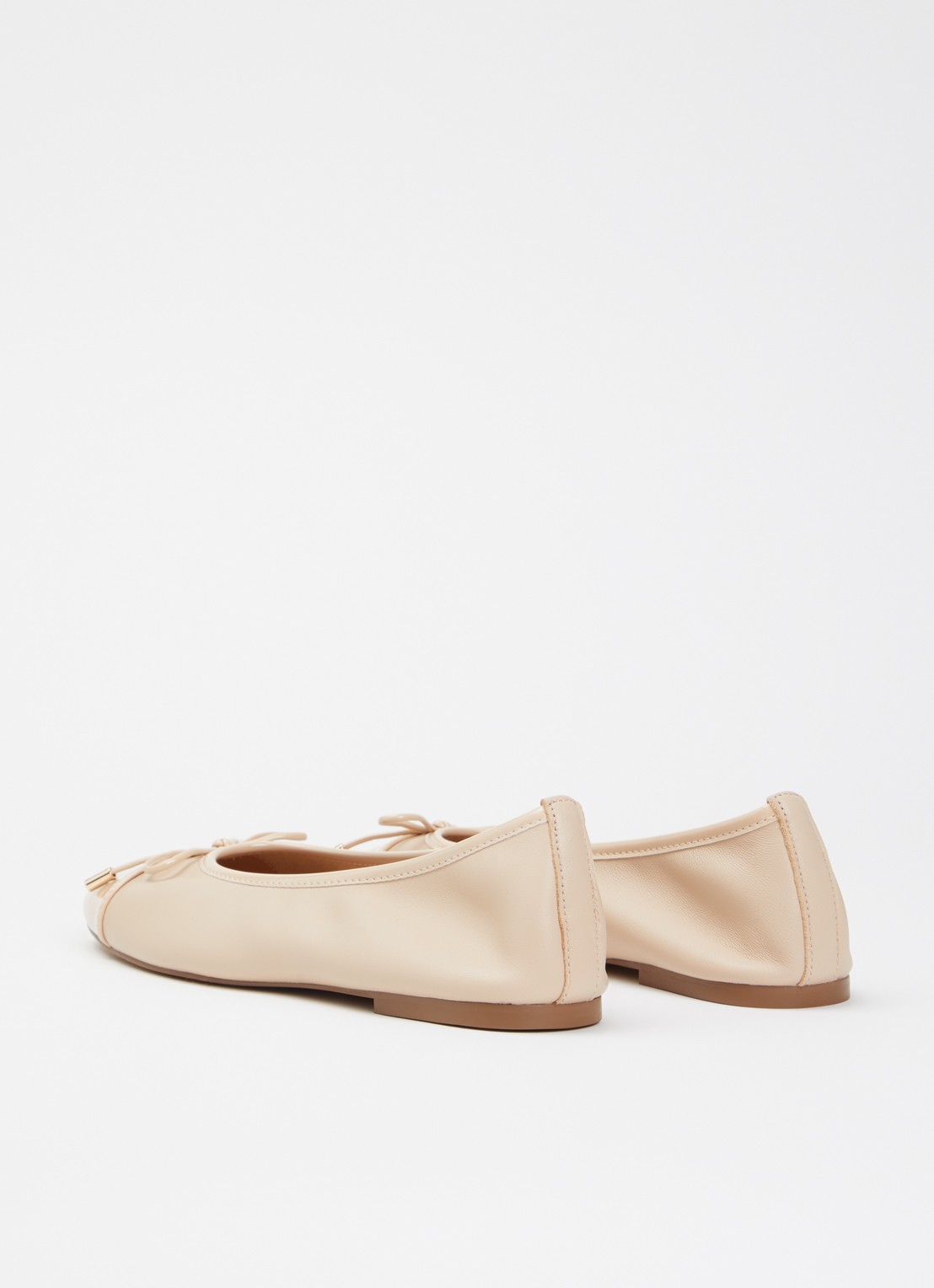 Dune London Haliah ballerina van leer met strikdetail - achterkant beige