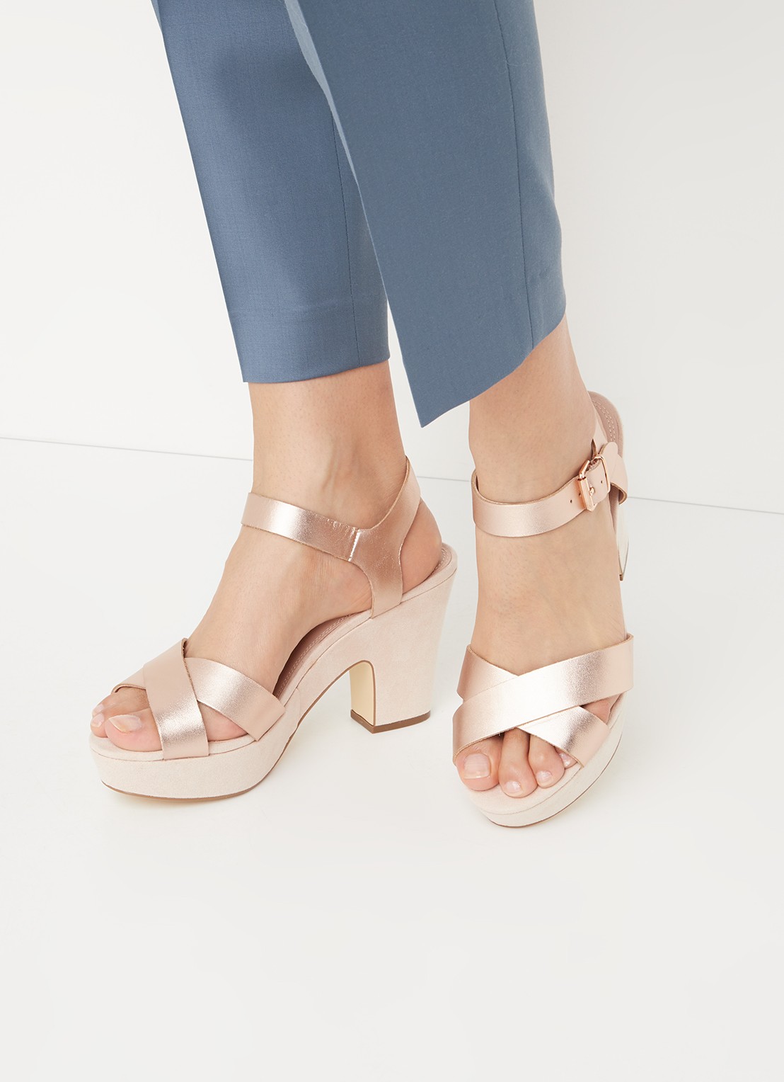 Dune London Jiyla sandalette van leer - voorkant 2 roségoud
