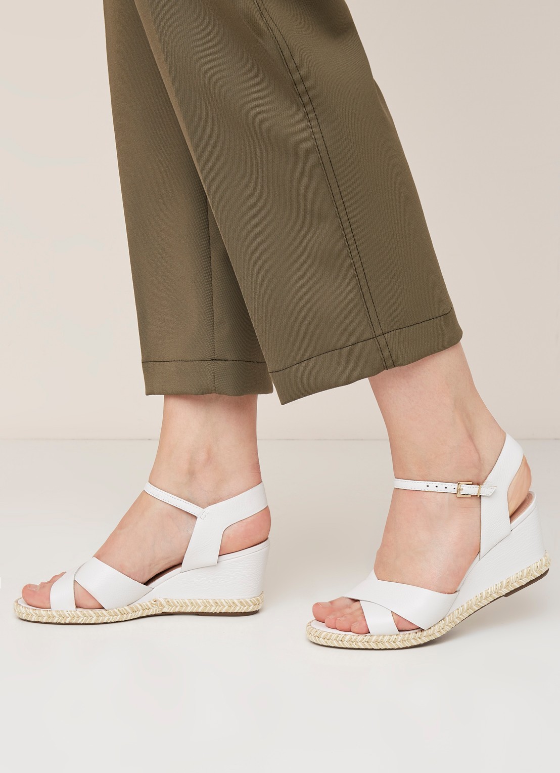 Dune London Kiwii sleehak van leer  - voorkant 5 wit