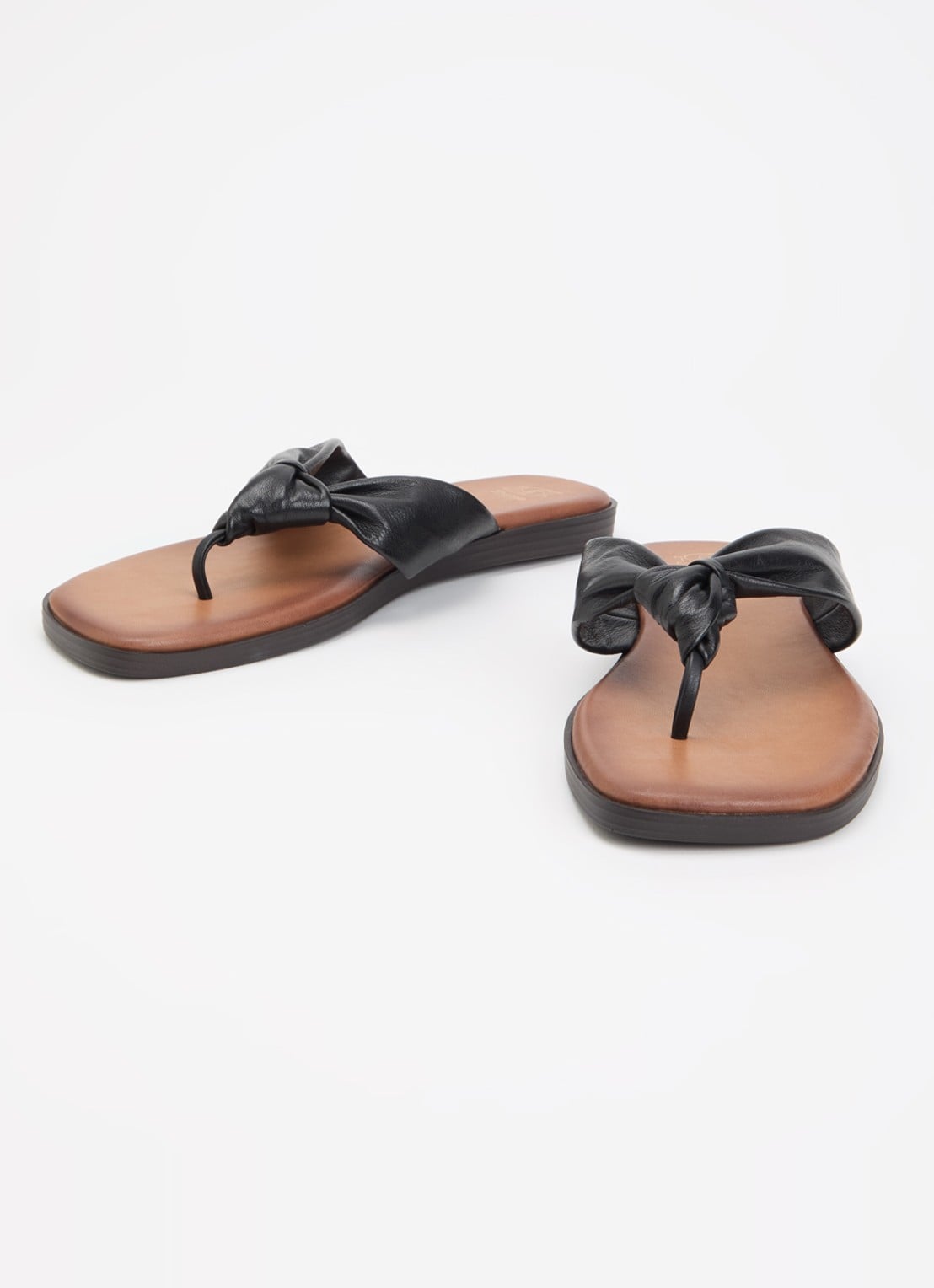 Dune London Looks slipper van leer - detail 3 zwart