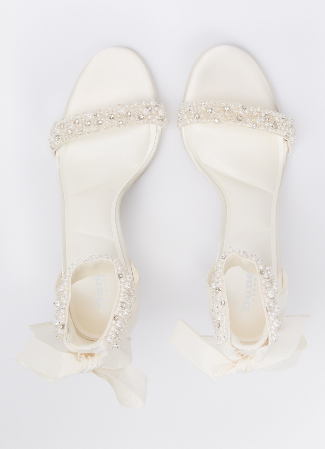 Dune London Moonstruck sandalette van satijn met strass - detail 4 ivoor
