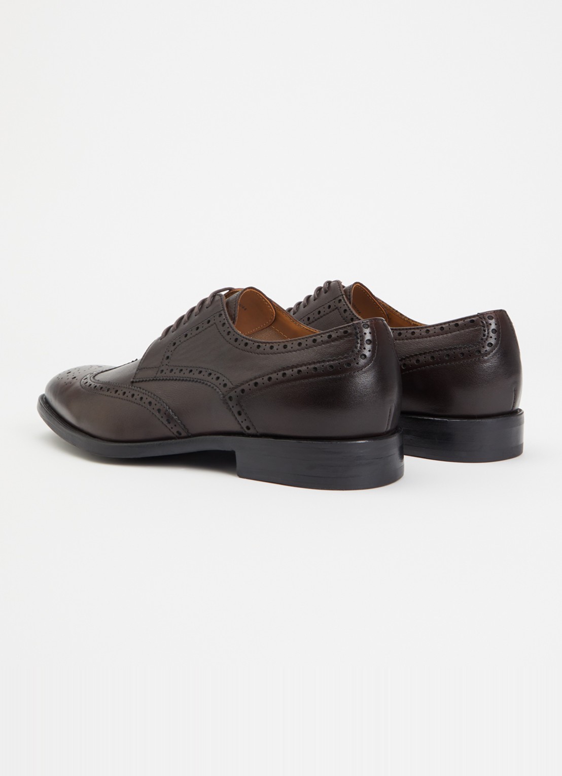 Dune London Sunni Wide Fit brogue van leer  - achterkant 5 donkerbruin