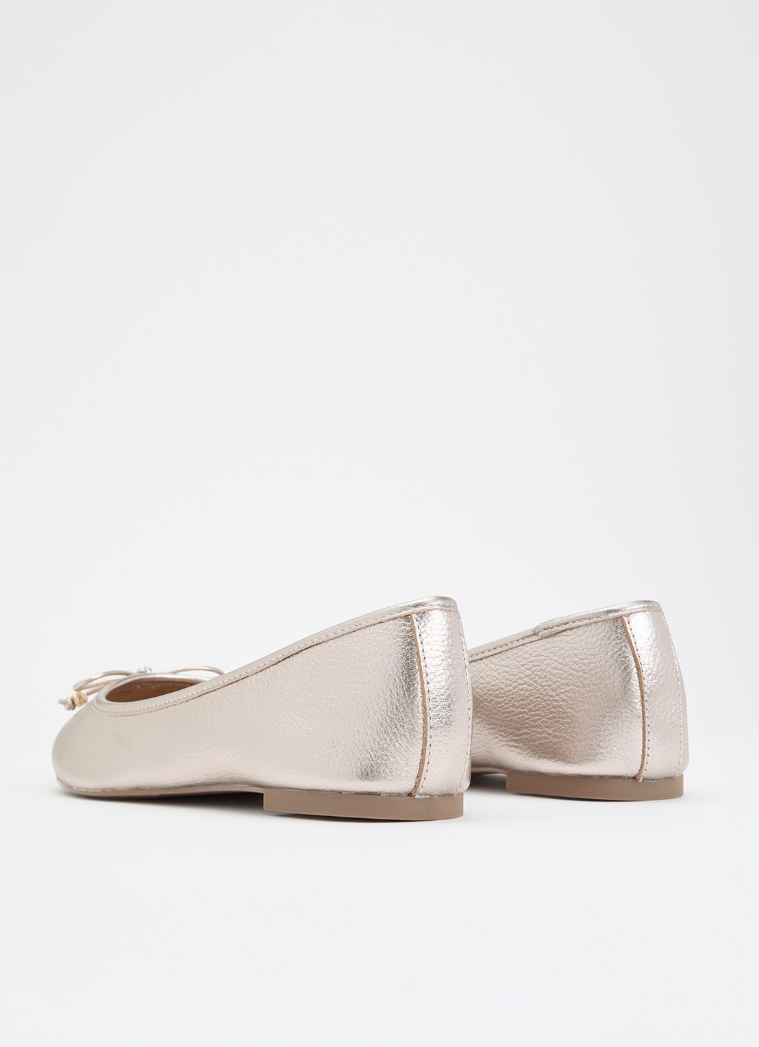 Dune London Wide Fit Hallo ballerina met strikdetail - achterkant 2 zilver