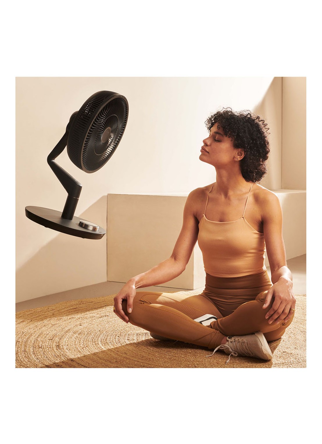 Duux Whisper Flex Ultimate verstelbare vloerventilator met batterij, 103 cm - detail 4 zwart