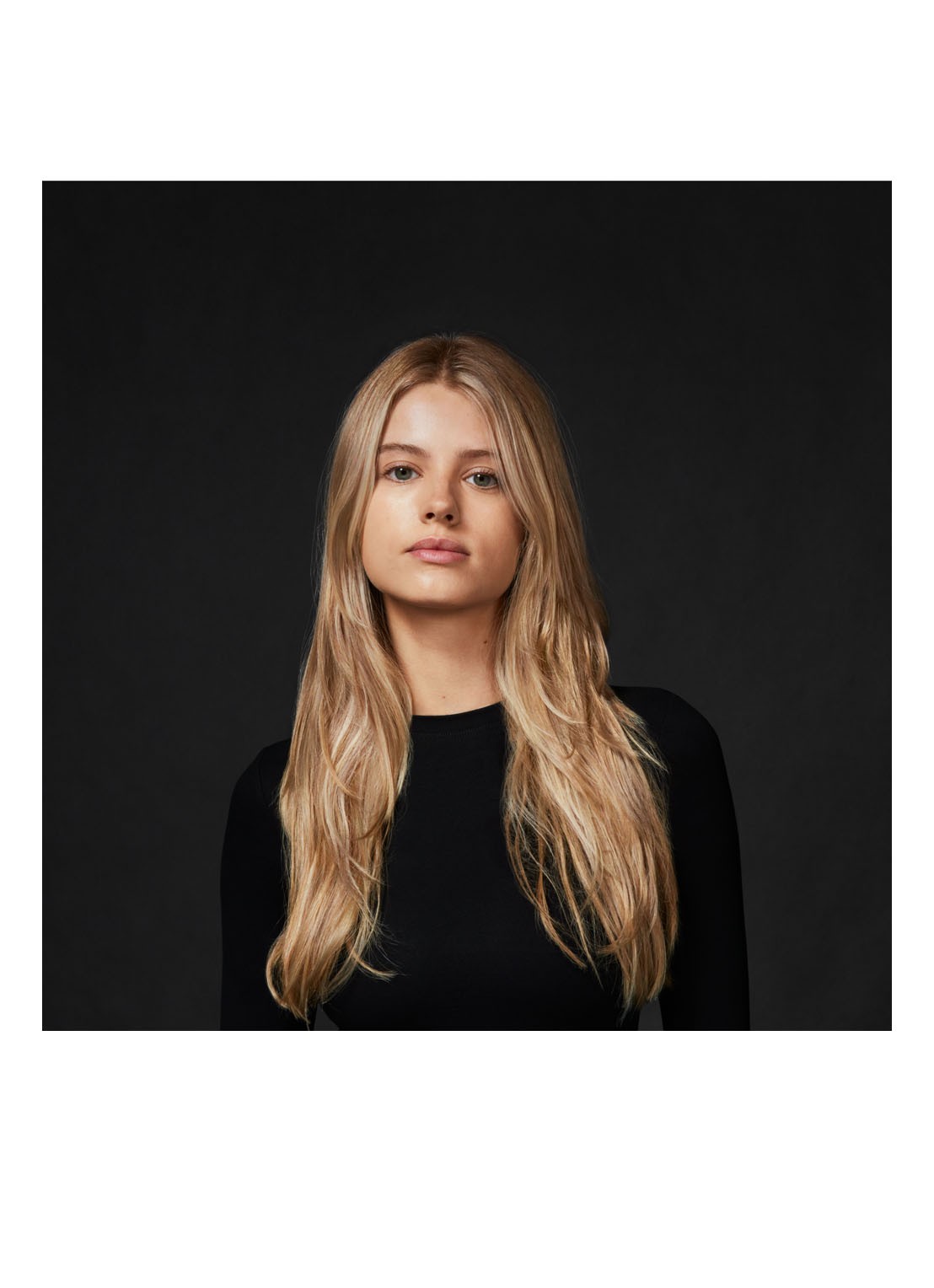 Dyson Chitosan Pre-style Cream Straight to Wavy Light Conditioning - travel size styling crème - detail 2 undefined