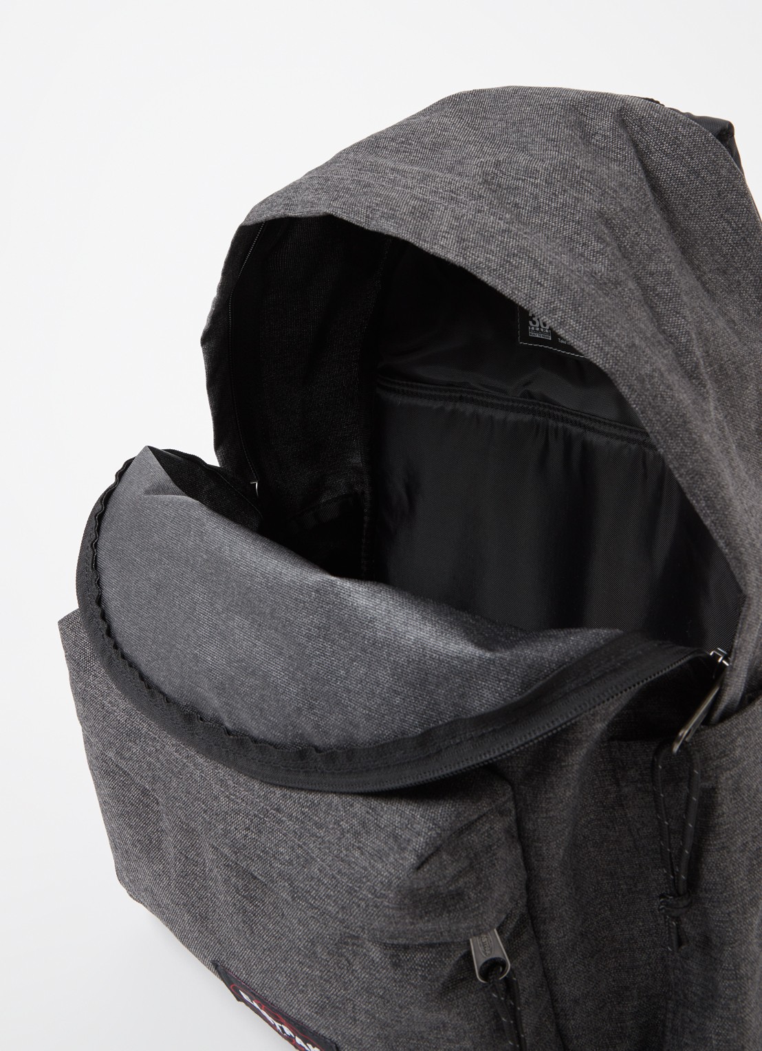 Eastpak Day Pak'r rugzak met 14 inch laptopvak  - detail middengrijs