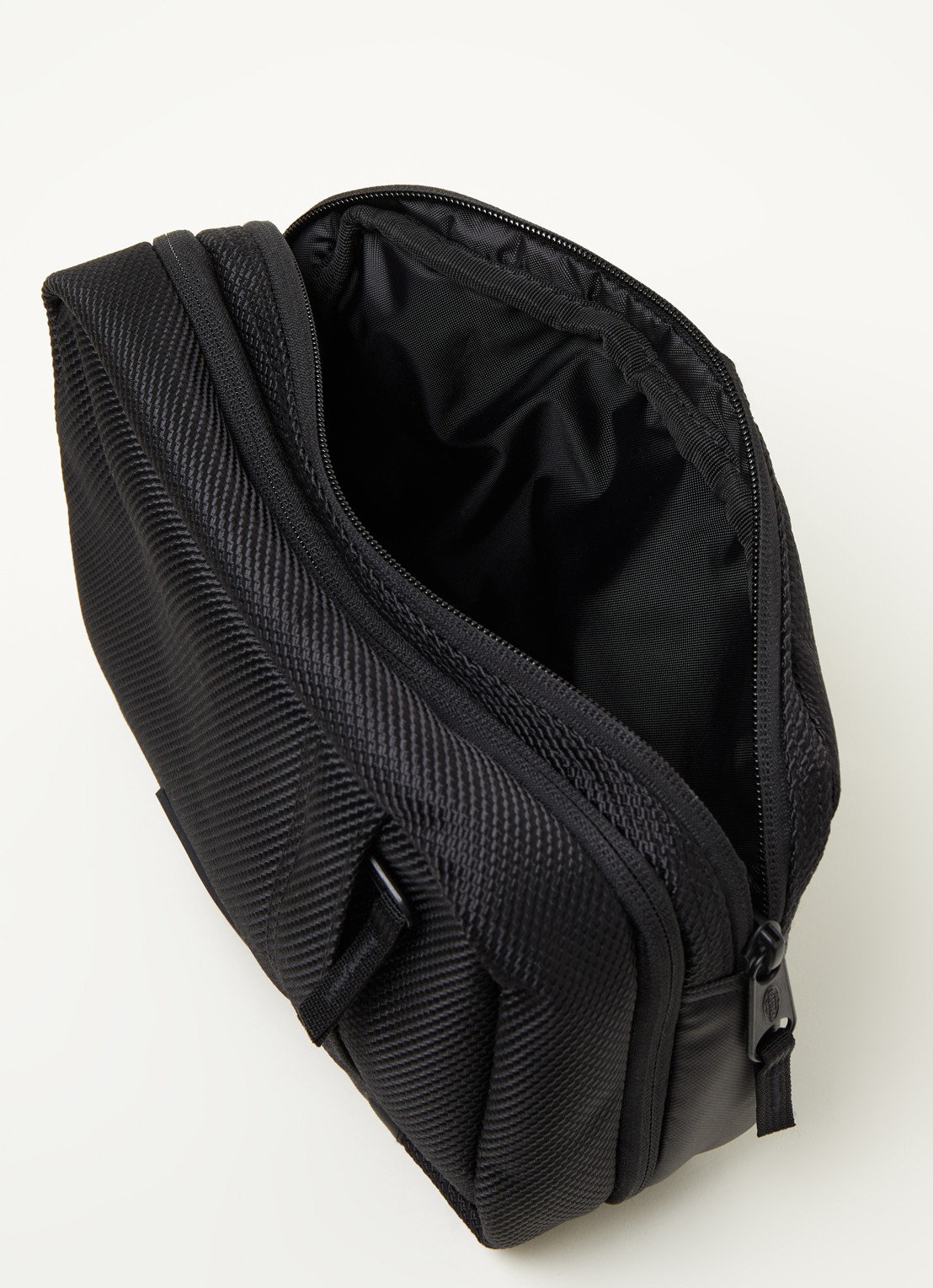 Eastpak Mavis CNNCT Coat toilettas - detail 3 zwart