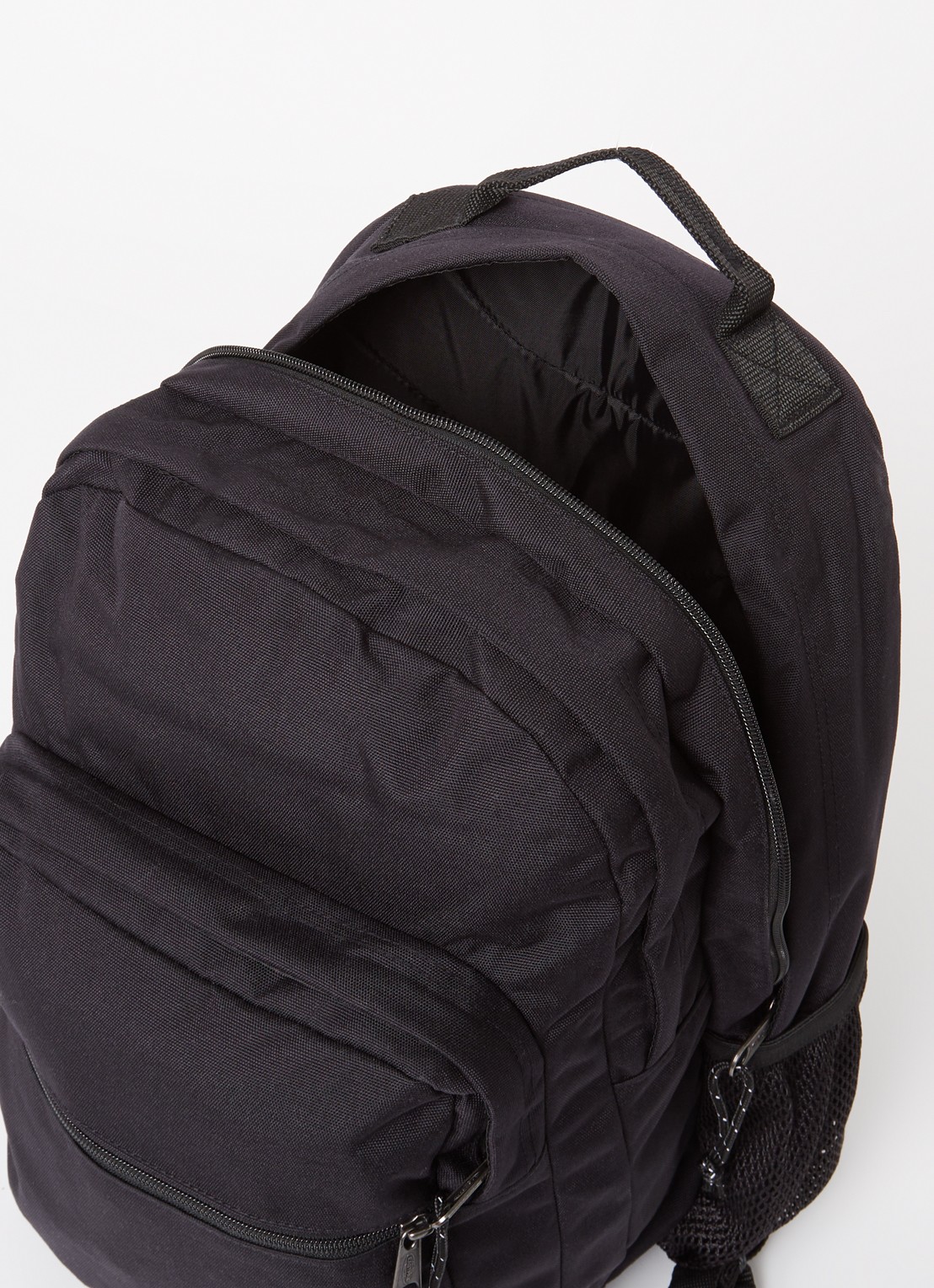Eastpak Morius rugzak met 15 inch laptopvak - detail 2 zwart