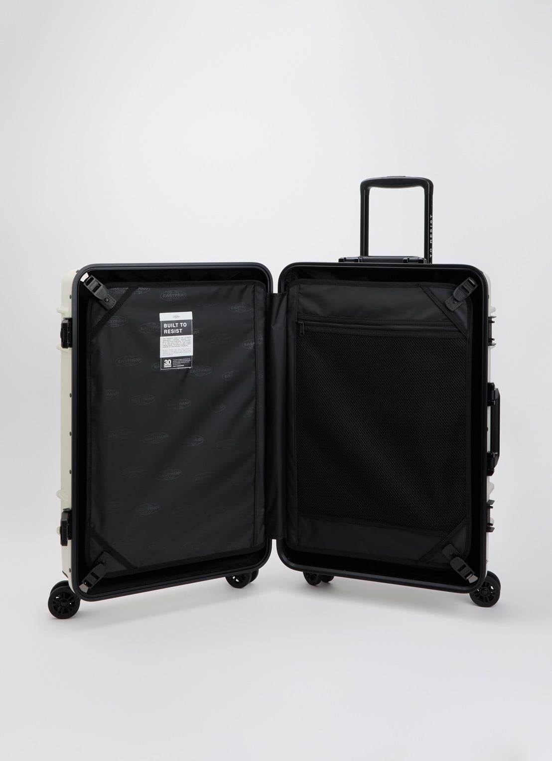 Eastpak Resist'R Case M spinner 68,5 cm - voorkant 2 zand