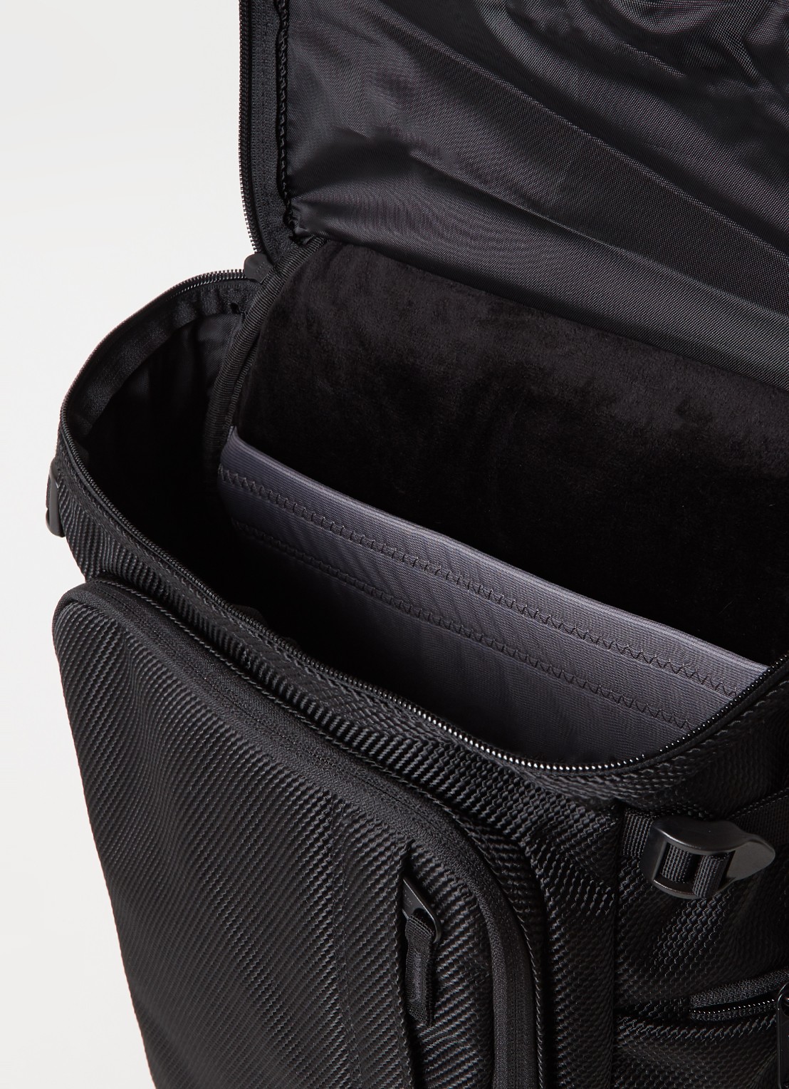 Eastpak Tecum Top rugzak met 15 inch laptopvak - detail 3 zwart