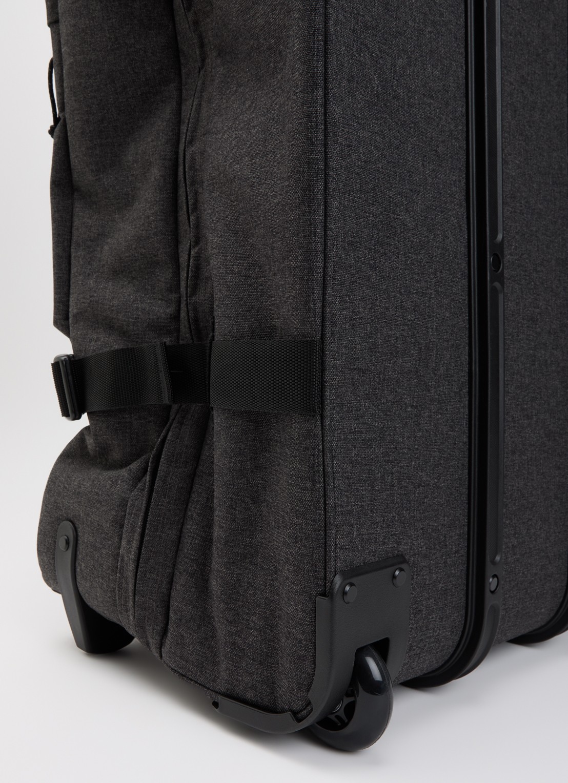 Eastpak Transit'R Plus L trolley 79 cm - detail zwart