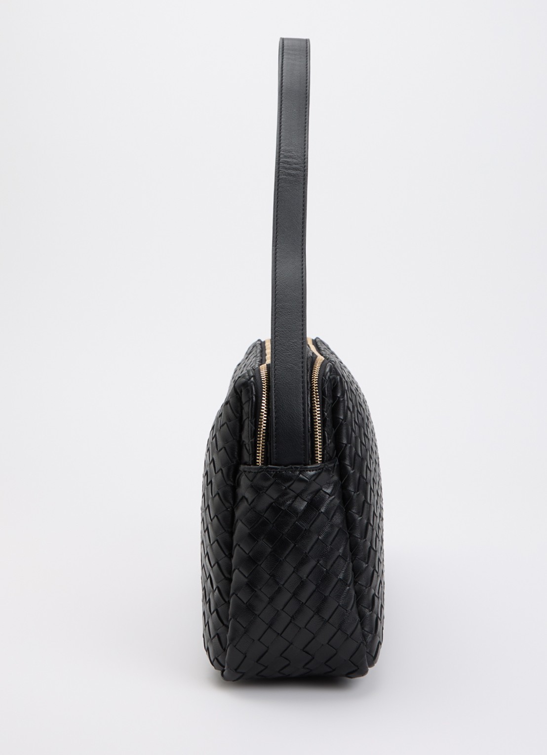 Elleme Trousse L schoudertas van leer - detail 4 zwart