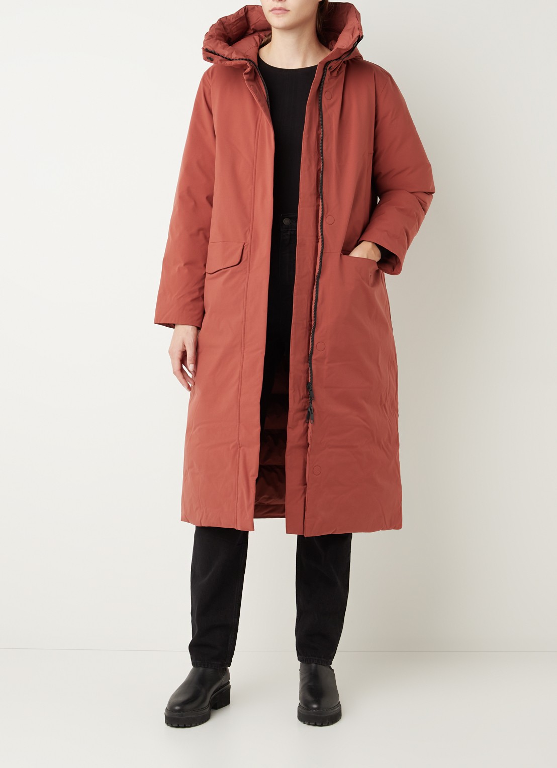 Elvine Asha gewatteerde parka met klepzakken - voorkant 4 steenrood