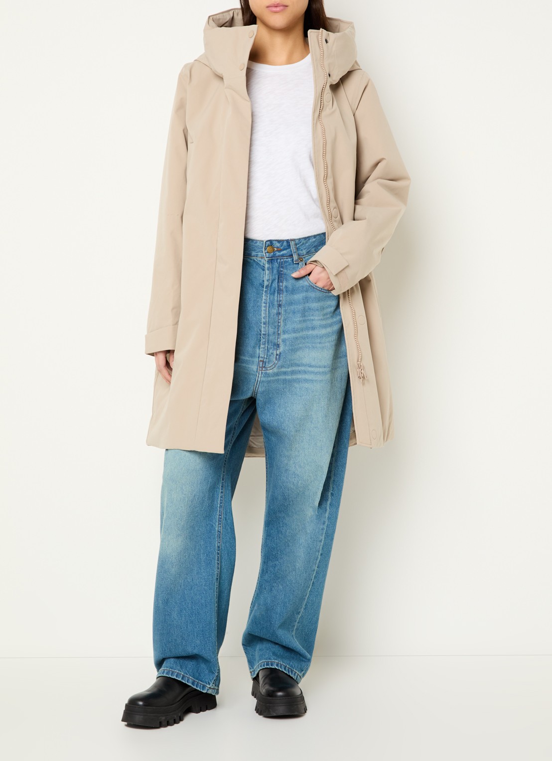 Elvine Eline parka met ritszakken en waterafstotende coating - voorkant 3 khaki